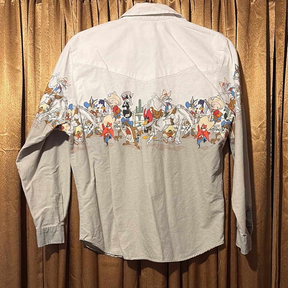 Warner Bros. White Casual Button Down Shirt Looney Tunes - Picture 5 of 5